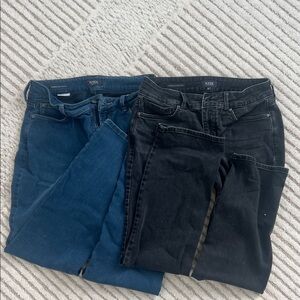 NYDJ - Size 8p in Blue and Black